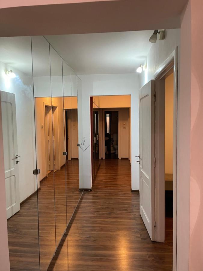 Majestic Luxury Apartment Close To Presidential Palace Bucareste Exterior foto